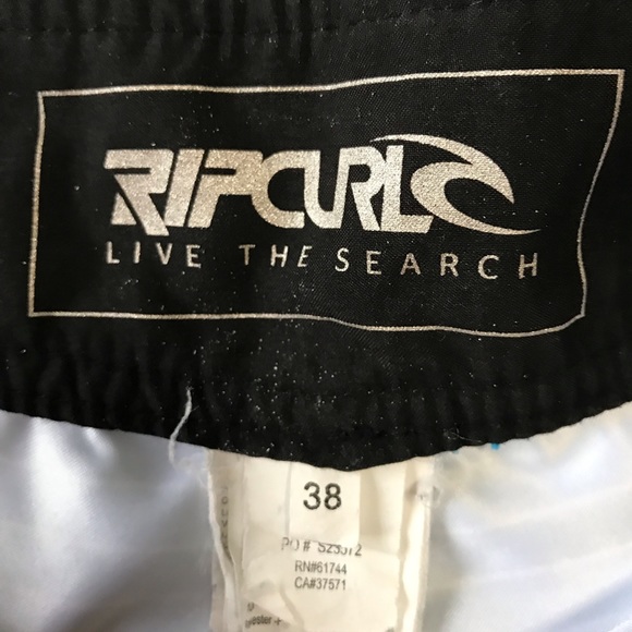 Rip Curl Men’s Boardshorts, Size 38, Colour Blue & White with Stripes. - Picture 11 of 14